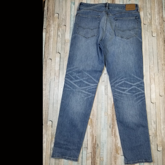 American Eagle Athletic Fit Jeans - Picture 5 of 9